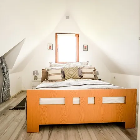 Dwupoziomowe Na Dwa Widoki Z Jacuzzi & Sauna Apartamento